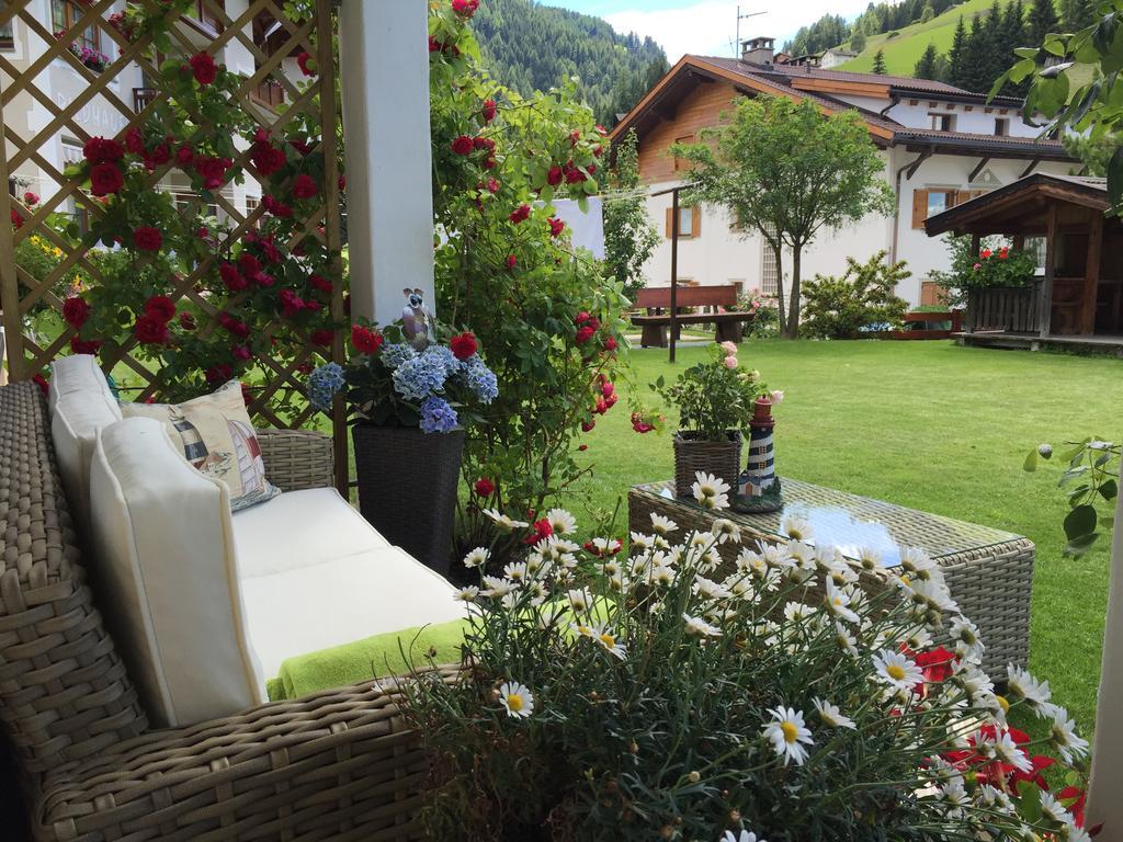 Apartments Vaiolet Santa Cristina Val Gardena Kültér fotó